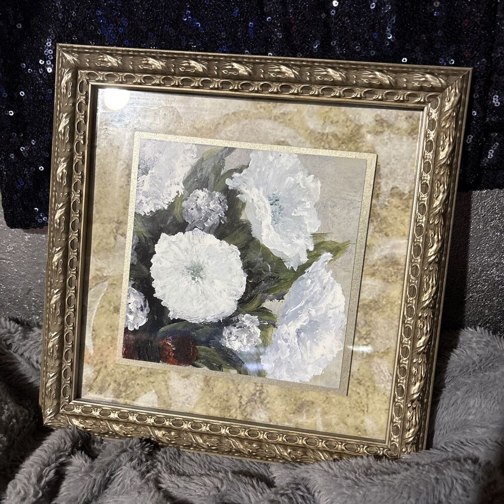 Small vintage wall art Wbite Peonies flowers gold frame home decor cot garden